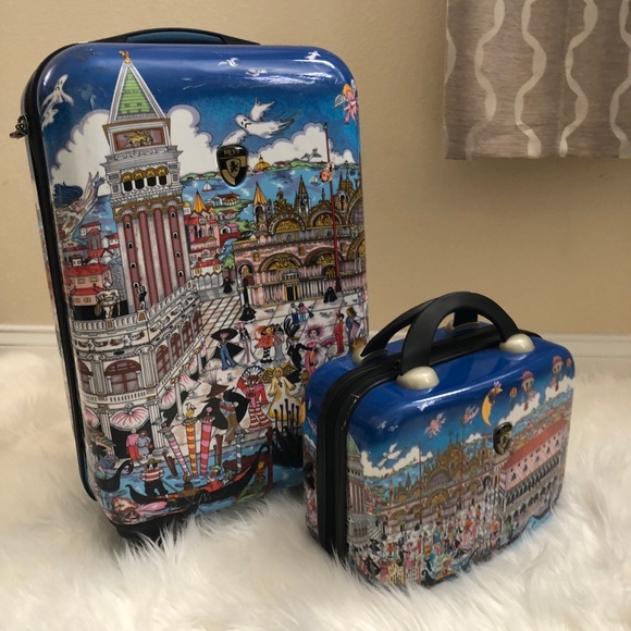 Heys Fazzino Accessories - Heys Paris Fazzino Luggage set